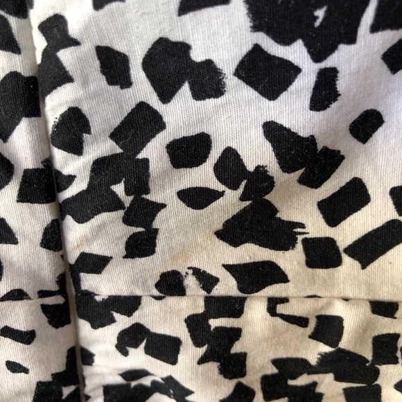 Chetta B.— Cap sleeved dress with patent bow belt - Picture 5 of 7